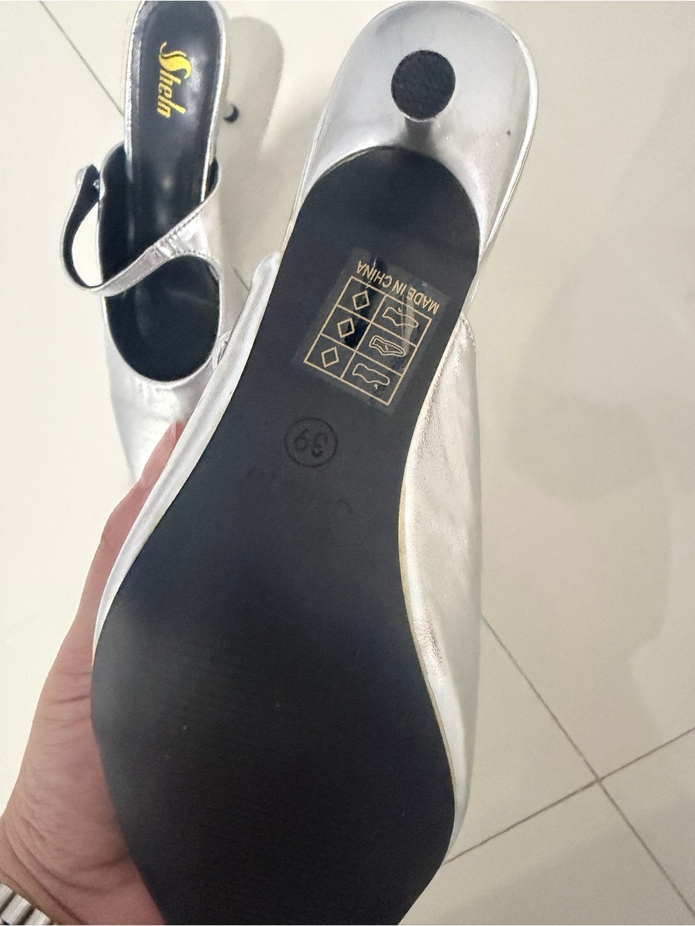 SHEIN Metallic Silver Pointed Mary Jane Kitten Heels - Picture 3 of 7